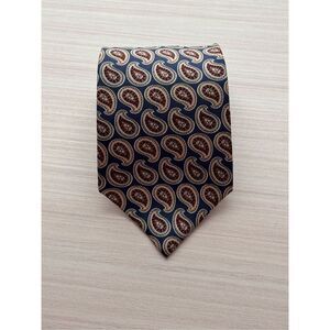 Gentlemens Club Paisley Silk Tie